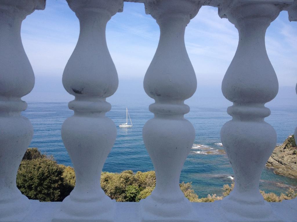 Villa Parisi Grand Hotel 卡斯蒂利翁切洛 外观 照片